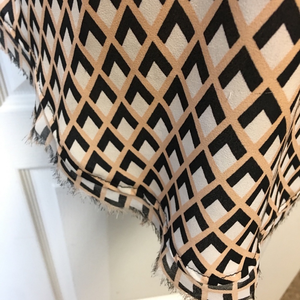 Blouse - Picture 2 of 6
